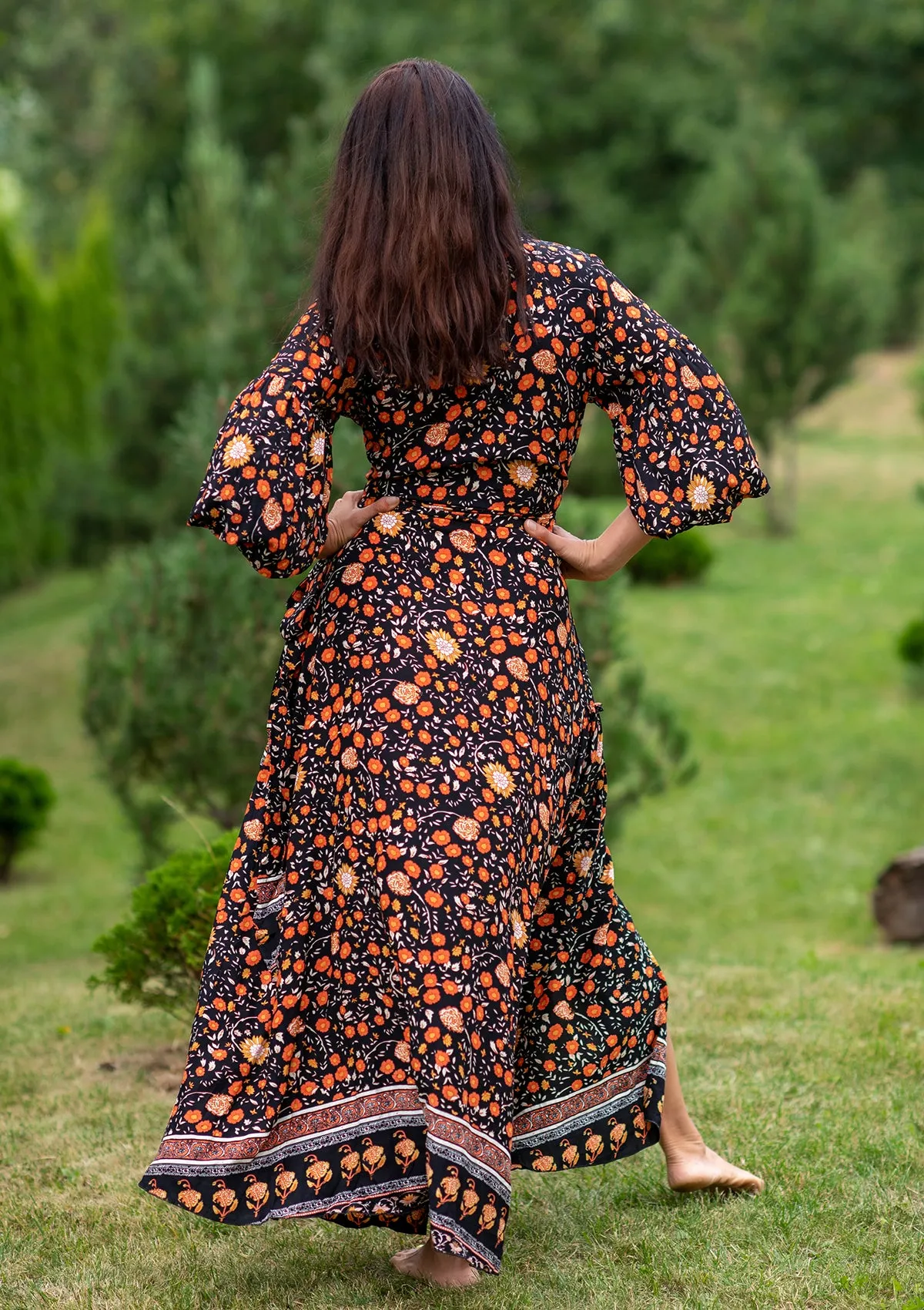 Queen Wrap Orange Black Dress