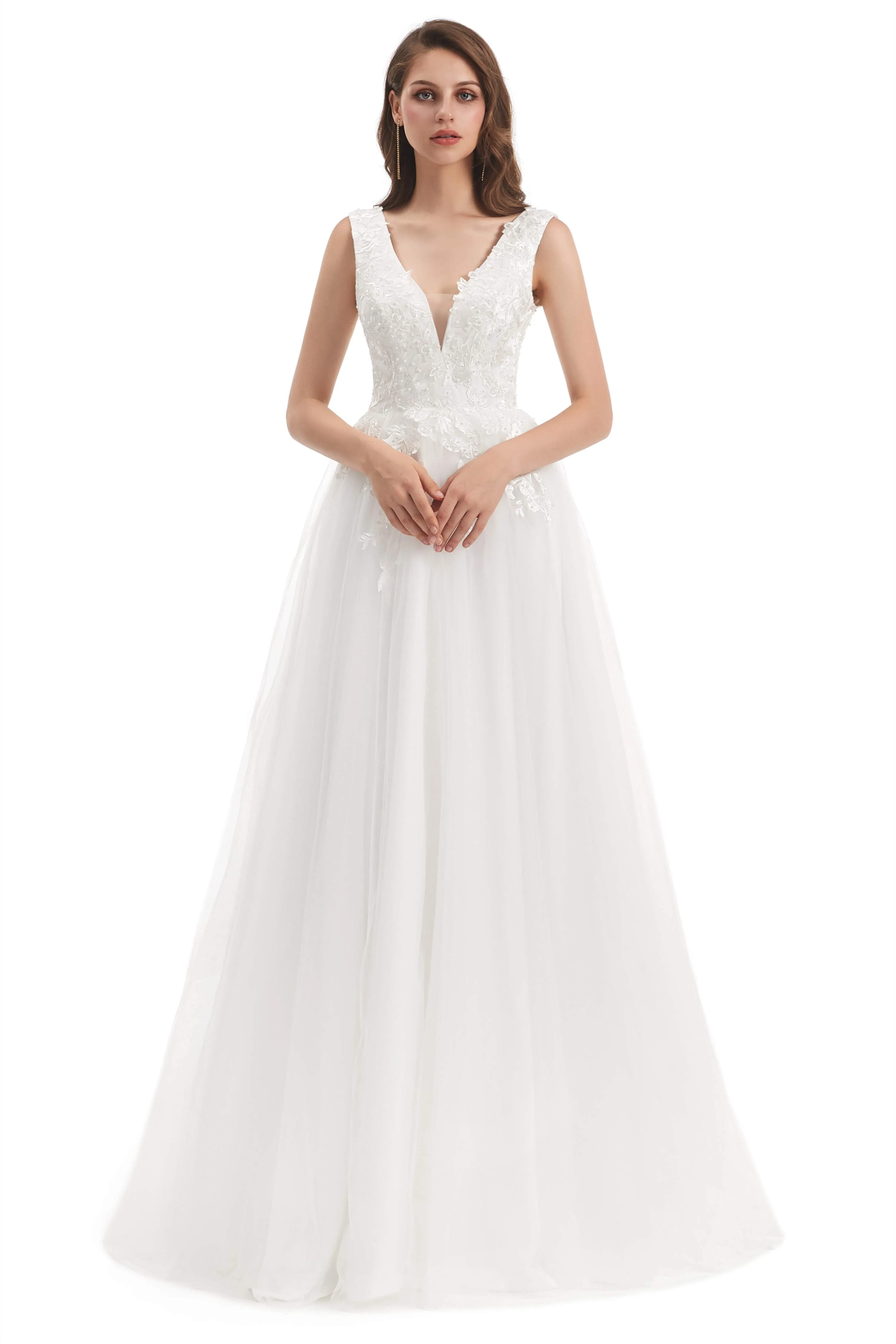 Tulle V-neck Backless Appliques Wedding Dresses